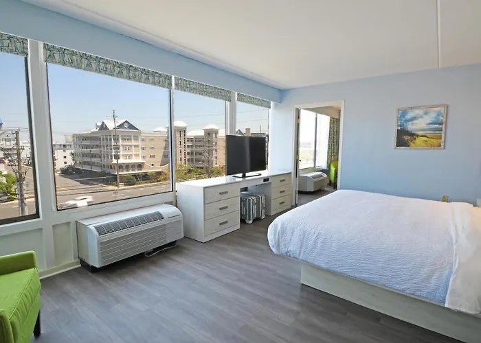 Fenwick Hotel