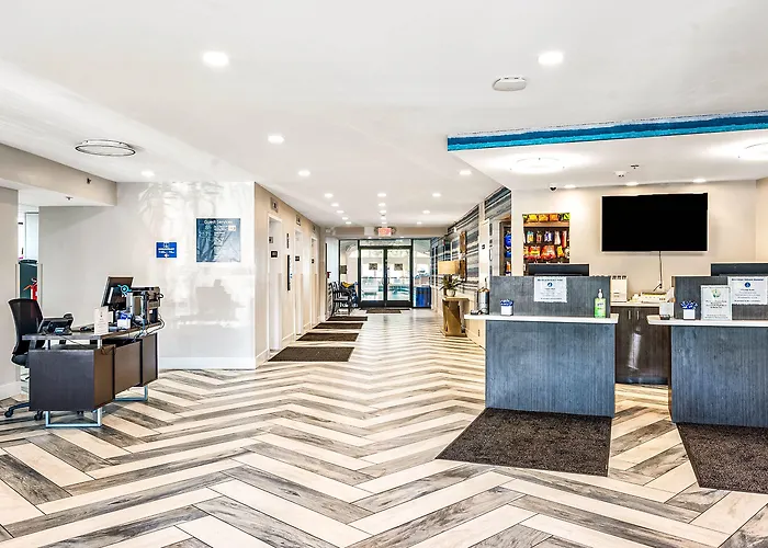 Fenwick Hotel